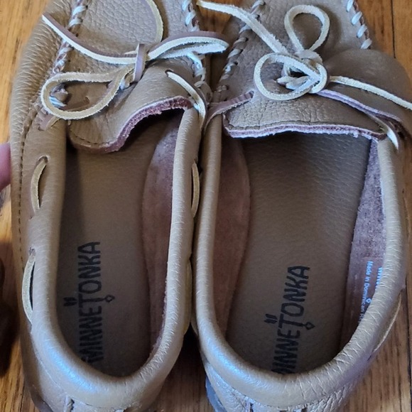 Leather Minnetonka moccasin 7 - Picture 3 of 6
